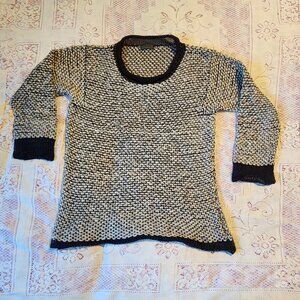 Enigma b/w linen/cotton pullover from Italy